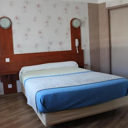 Touring Hotel